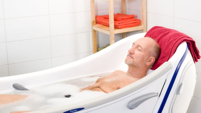 Après 50 ans, prenez un bain pour augmenter la puissance
